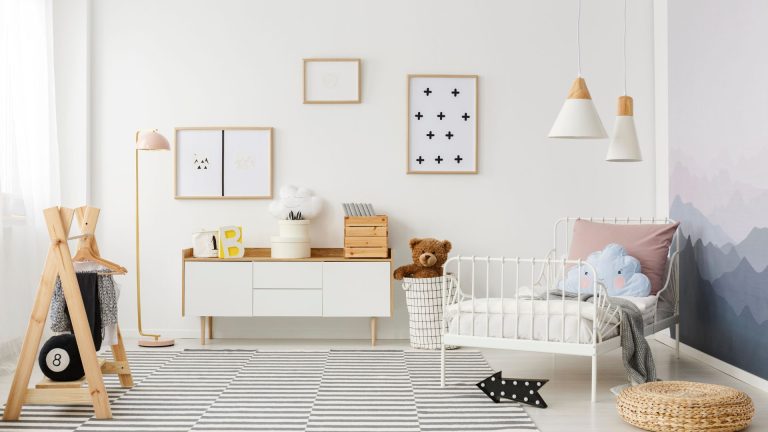 Tips To Decorate Your Toddler’s Bedroom With Safety in Mind