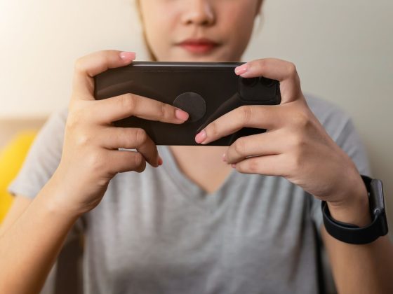 Conversations To Have With Your Teenager About Screen Time